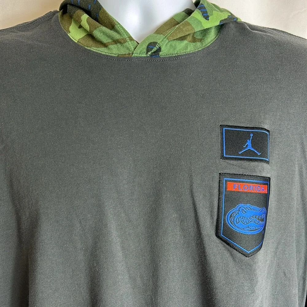 Jordan Men’s Size Medium FL Gators Gray Camouflage Long Sleeve Cotton Hoodie